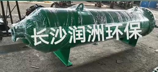 全自動(dòng)壓力式斜板除砂器解決用戶供水含砂量大的除砂問(wèn)題；